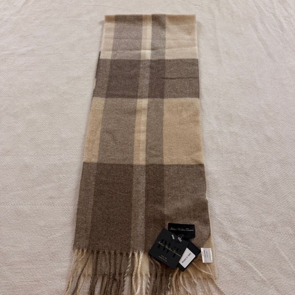 Italian Woollen Treasures Luxury Wool Scarf